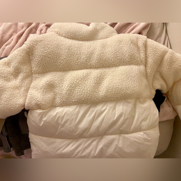 Very  nice sweater - Picture 5 of 5